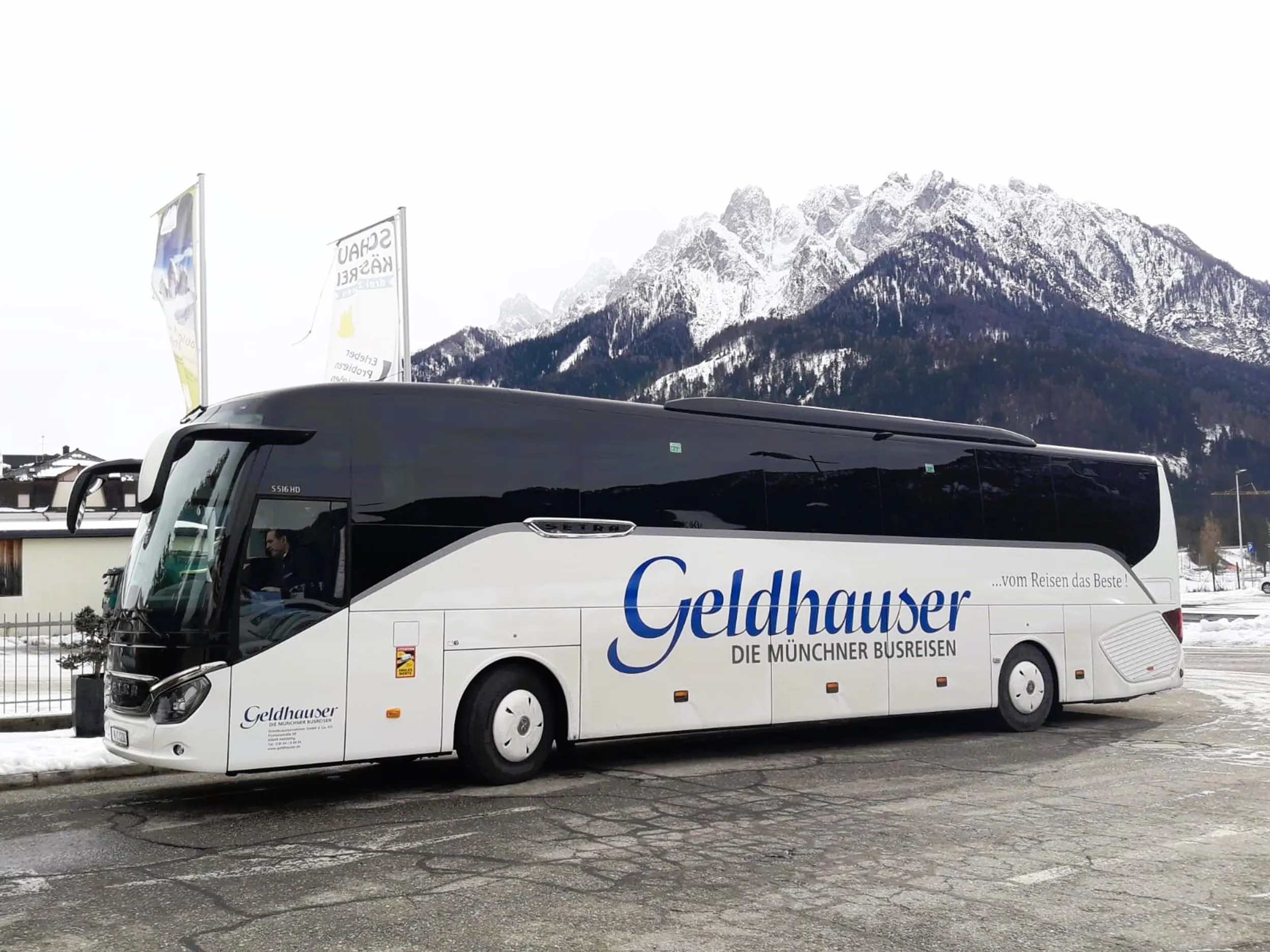 Geldhauser 2+1 Premiumbus